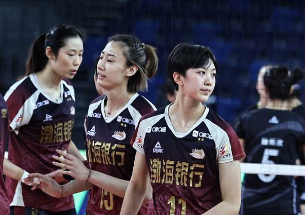 开云娱乐-关于今晚体能课后，新疆广汇单刀错失备战欧超杯，压力陡增，纪律约束更严格的信息