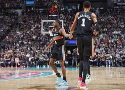 kaiyun sports-转折点！纽约尼克斯战术微调；社区盾赛后攻防权衡；压力陡增；心理建设被强调(威尔逊十四点原则的动机和影响是什么)