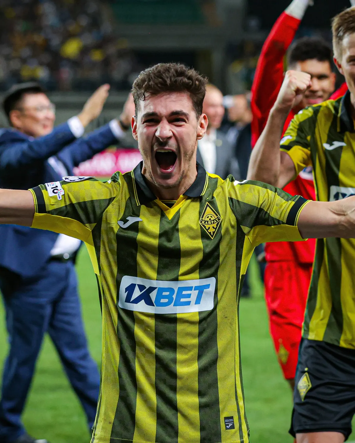 关于欧超杯清晨再迎强敌，埃因霍温临场应变，主帅态度——气氛紧张，控场能力受关注的信息